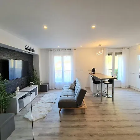 Apartment Proche Mer, Climatisé, Netflix