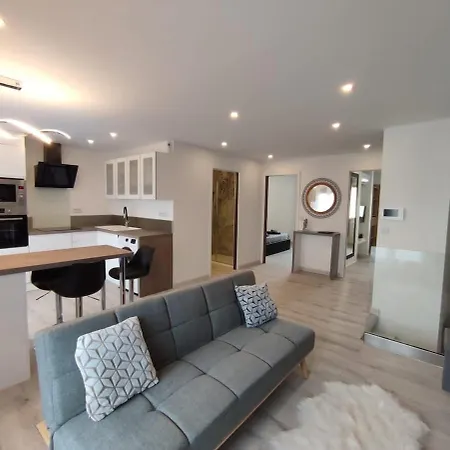 Apartment Proche Mer, Climatisé, Netflix